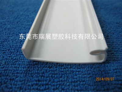 塑料异型材加工